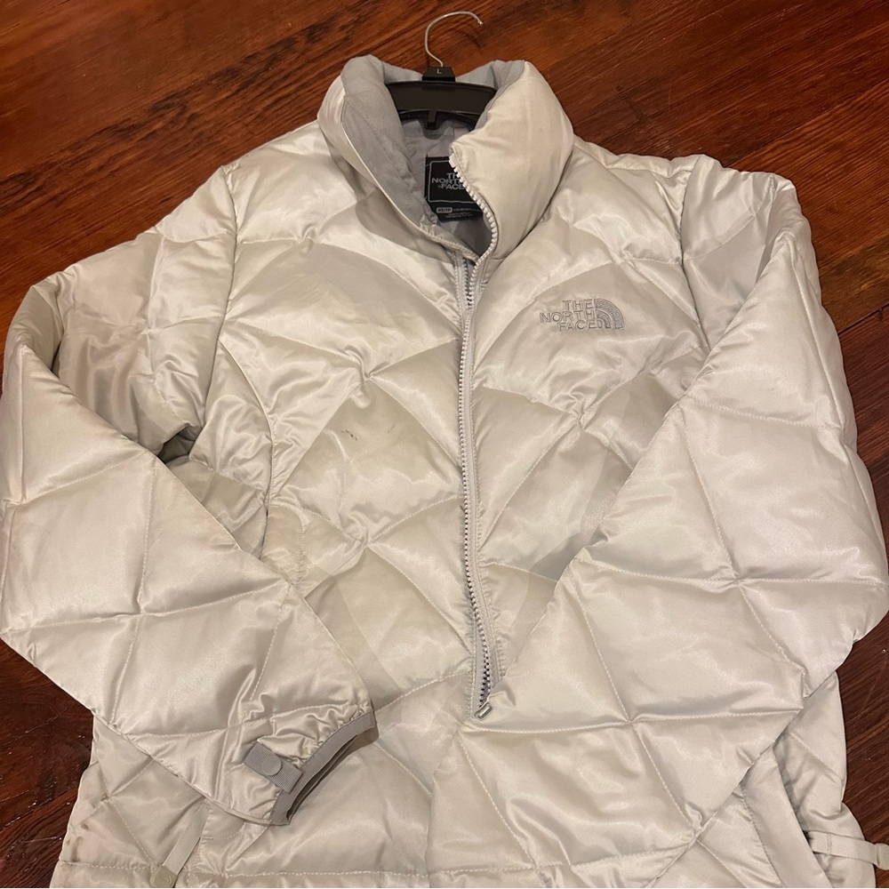 North face puffer jacket size XS